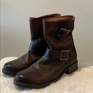 Frye Vicky Booties